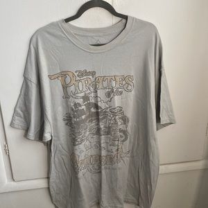 Walt Disney World Pirates of the Caribbean tshirt